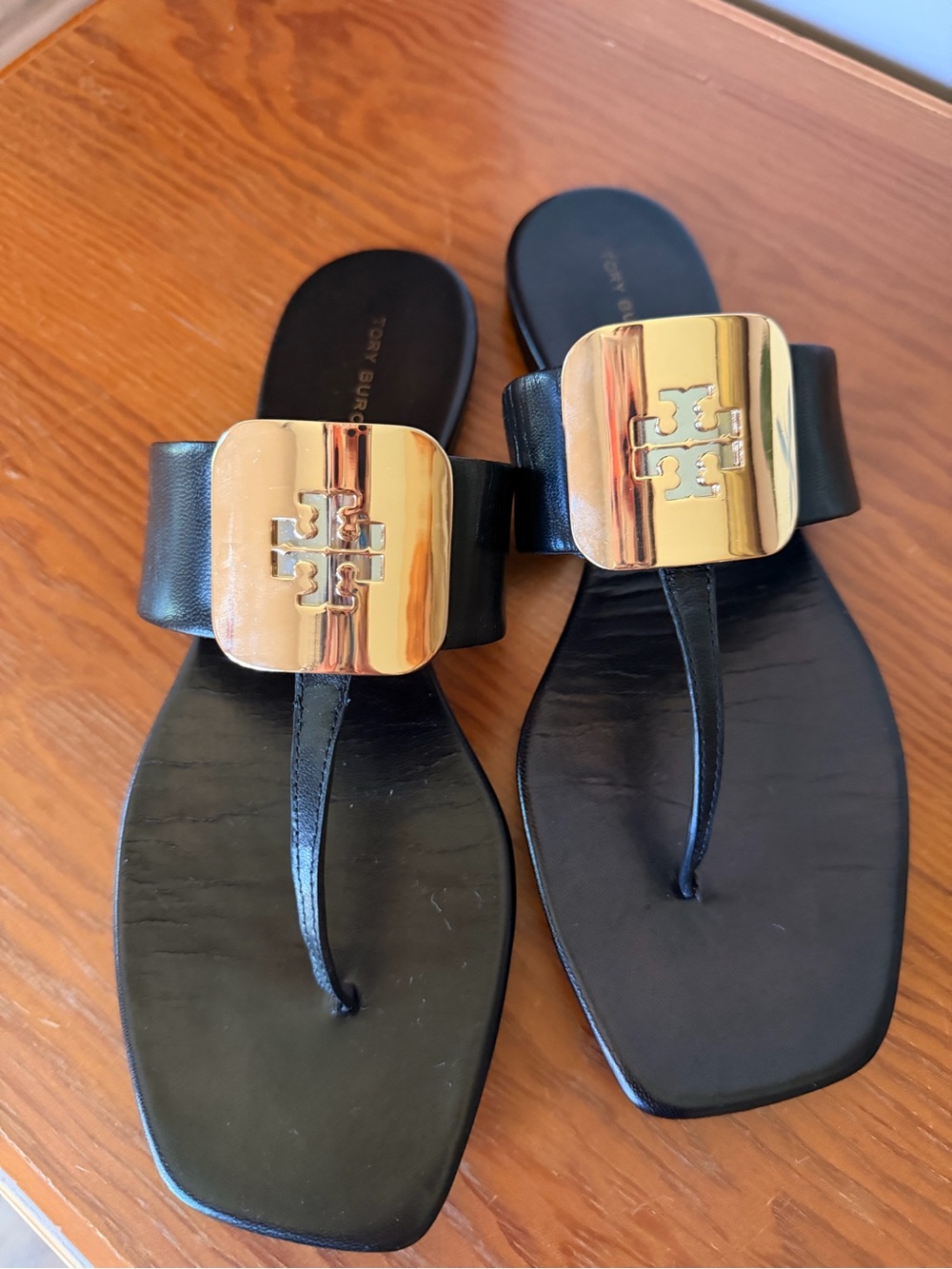 Tory Burch Gibson Black Leather Thong Sandals with Gold Logo Plaques
